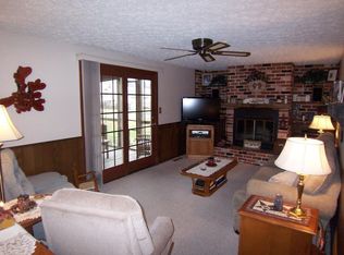 1663 Evinrude Ave, Columbus, OH 43229
