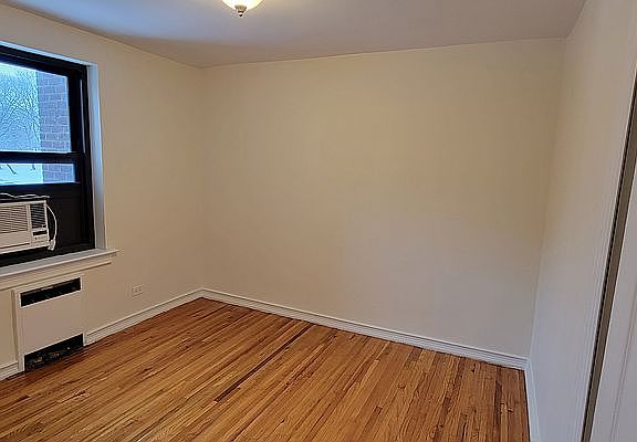 4th image of 73-11 210th St #3H