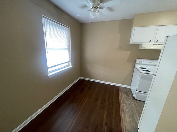 2nd image of 2922 Brinkey Way APT 3