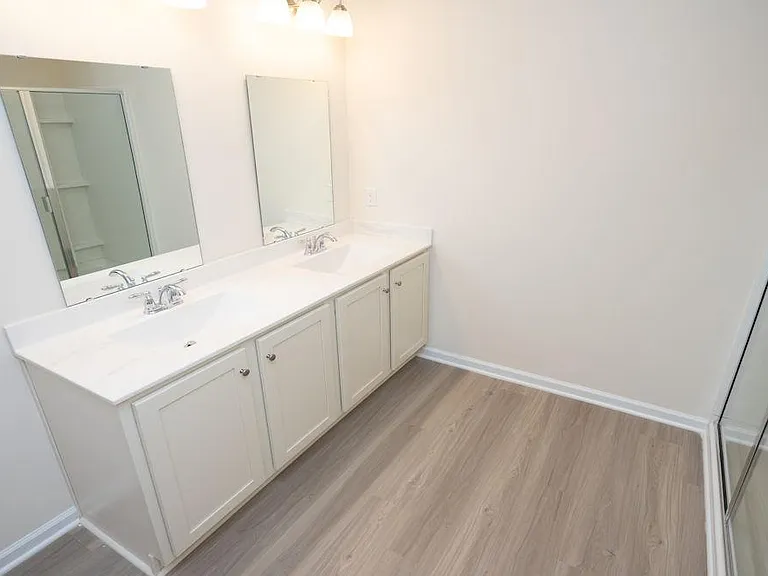 2044 Musgrove Mill Way — Photo 13