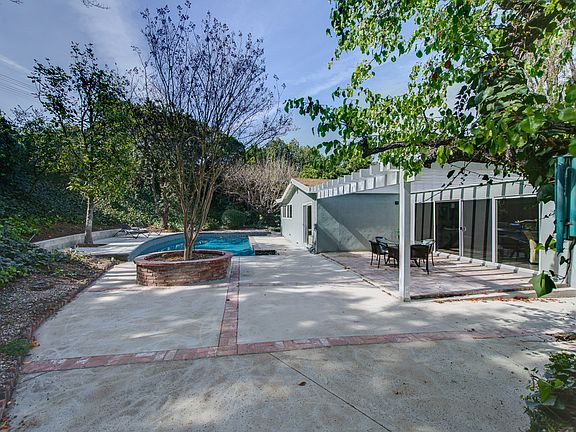 4th image of 3031 Dona Marta Dr