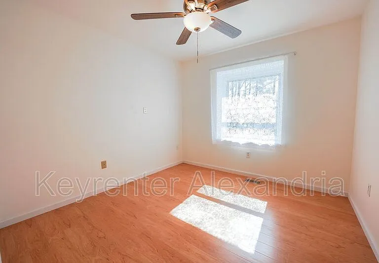 7123 Red Horse Tavern Ln — Photo 23