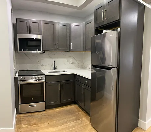 1102 Sherman Ave #2A Photo 1