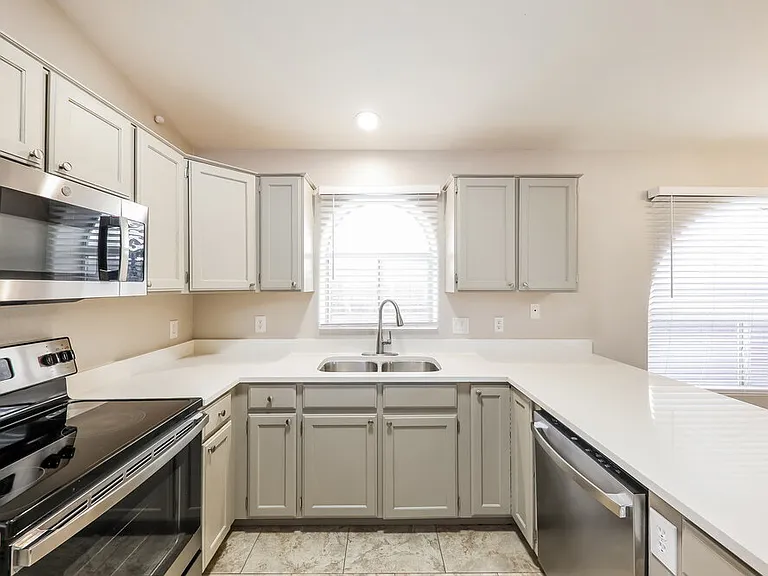 9830 W Runion Dr — Photo 9