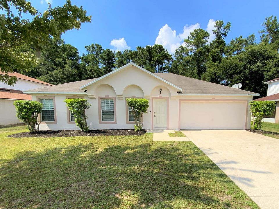 1st image of 4052 Half Moon Cir
