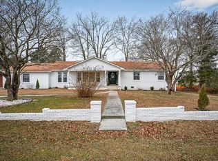 407 Whaley St, Smithville, TN 37166