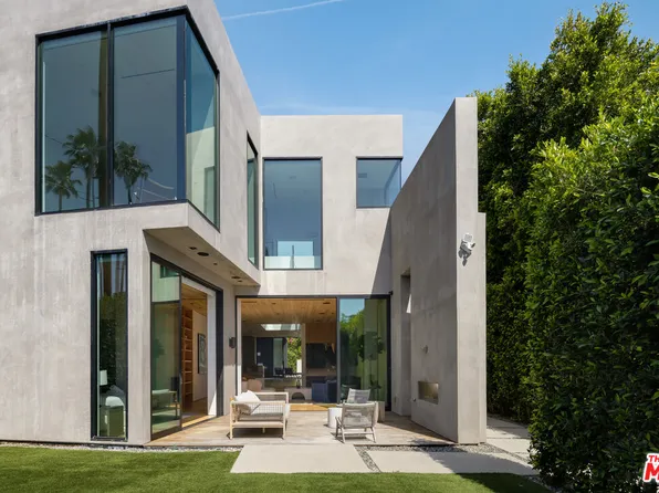 952 N Laurel Ave, Los Angeles, CA 90046