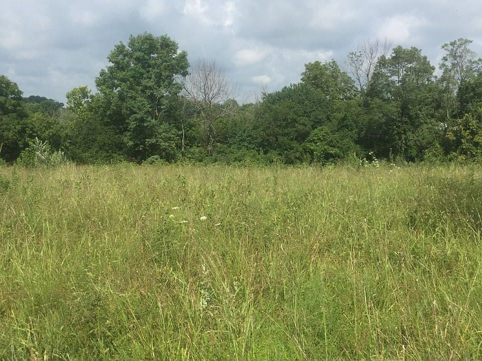 1st image of 2 Thomas Ln