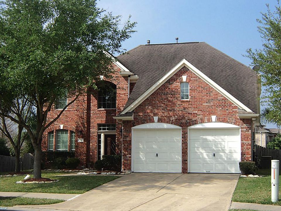 1st image of 319 Marina Oaks Ct