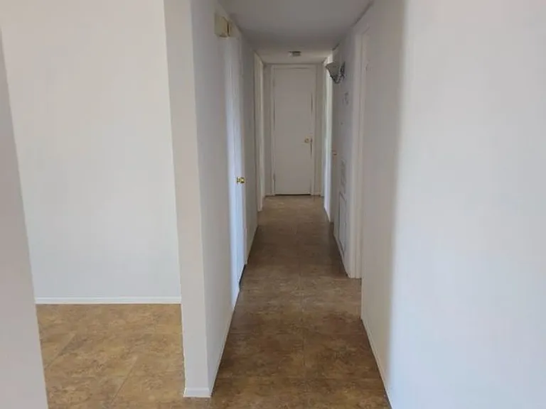 133 E Del Rio Dr — Photo 9