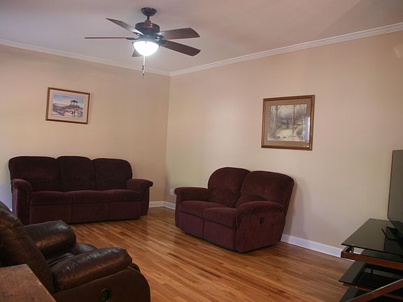4th image of 441 Crestview Drive #Bsl