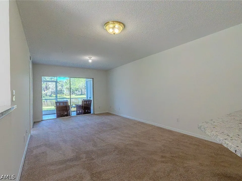 117 Wading Bird Cir #101