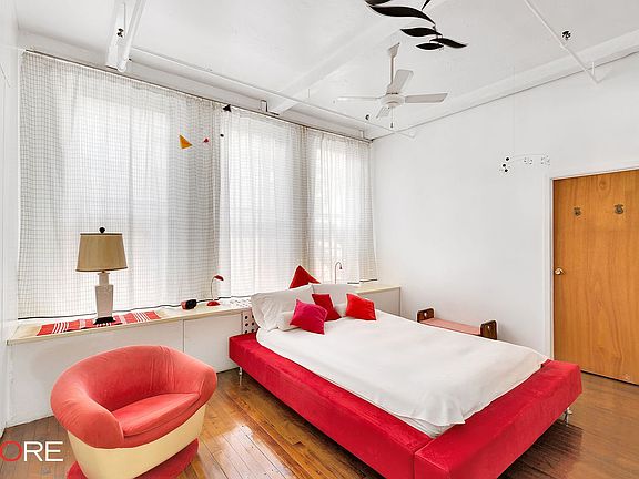 3rd image of 55 W 16th St APT 8