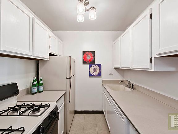 4th image of 77 Bleecker St APT 1022