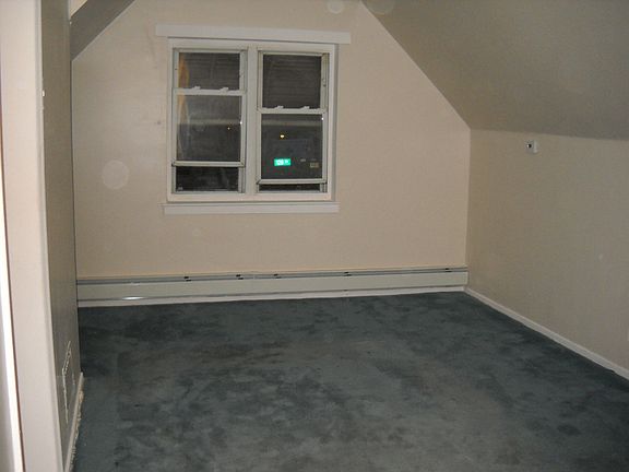 4th image of 12004 200th St