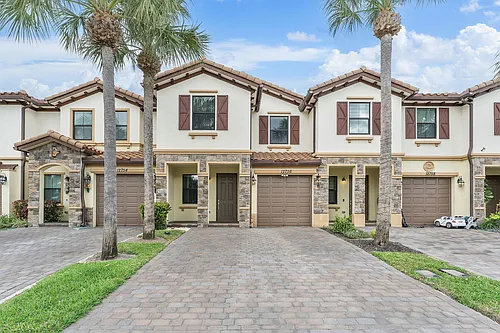 12756 Anthorne Ln Photo 1