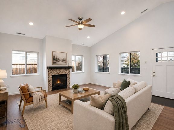 2nd image of 4480 Shadow Glen Dr