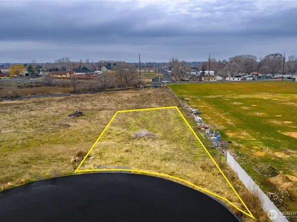 9 Valley Road NE #9, Moses Lake, WA 98837