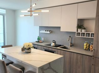 950 Portage Pkwy #3503, Vaughan, ON L4K 4Z4