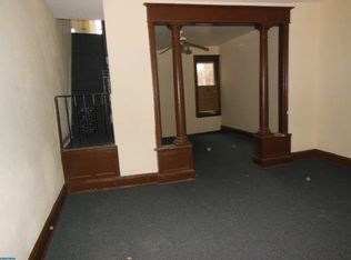 5242 Addison St, Philadelphia, PA 19143