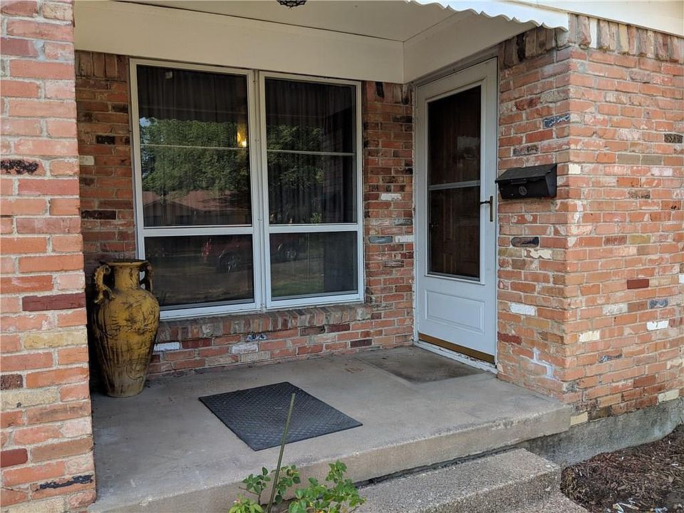 1st image of 9415 Fairhope Ave