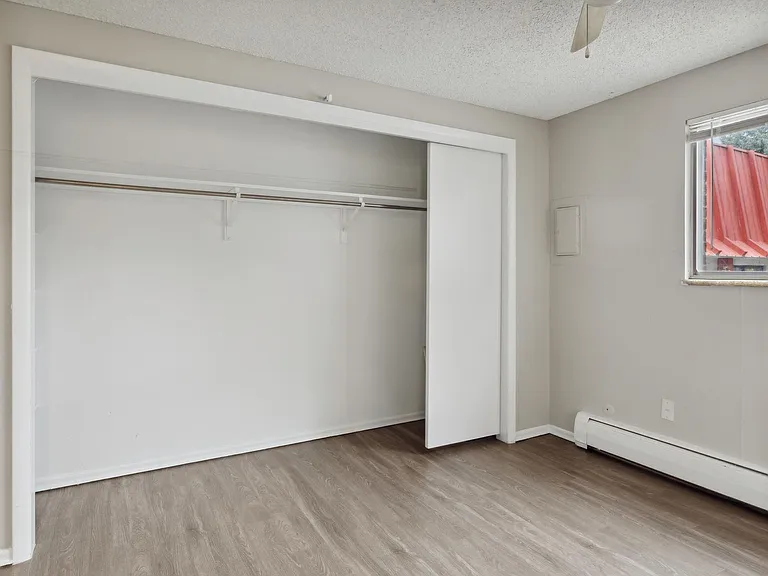 1014 W 17th Ave — Photo 19
