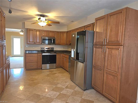 5th image of 4458 Cherrywood Ln
