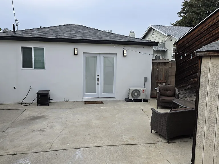 1008 N Orchard Dr — Photo 5