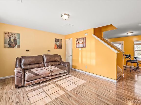 4th image of 1225 Salvadore Ct