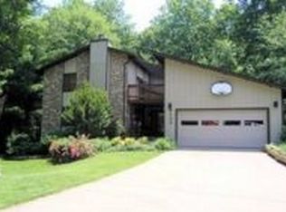 9109 Home Guard Dr, Burke, VA 22015