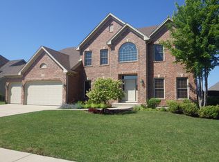 520 E Hunter Ln, Minooka, IL 60447