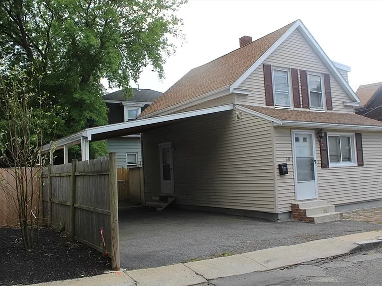 38 Fiske Ave #1 — Photo 1