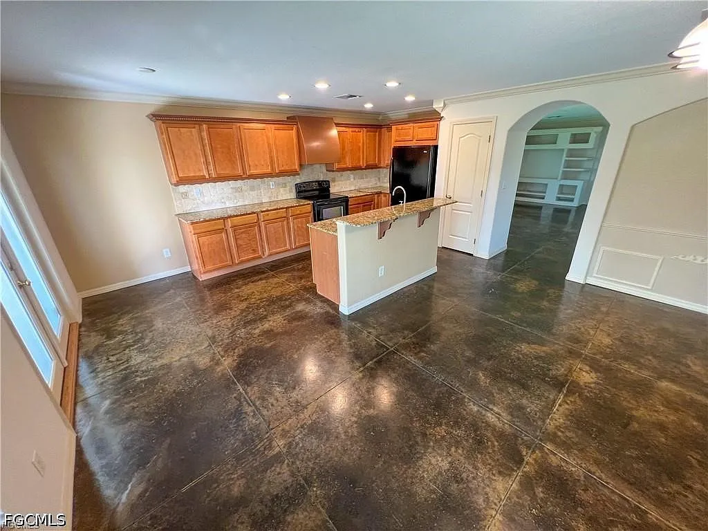3 bed, 2.0 bath, 1946 sqft, $2,150 — Photo 4
