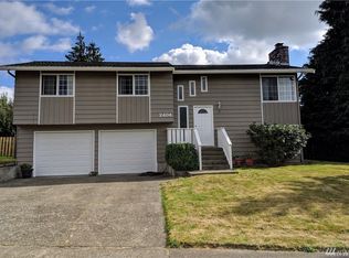 2404 Monica Dr, Mount Vernon, WA 98273