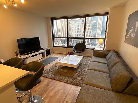 4th image of 405 N Wabash Ave Unit 809