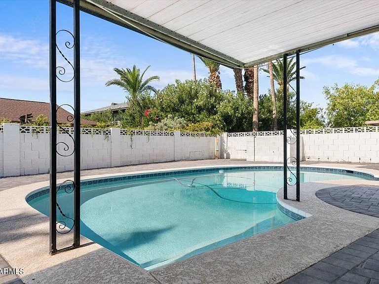 8207 E Montebello Ave — Photo 25