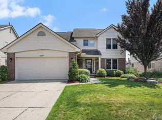 42297 Trent Dr, Canton, MI 48188
