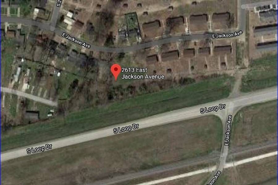 1st image of 2613 E Jackson Ave