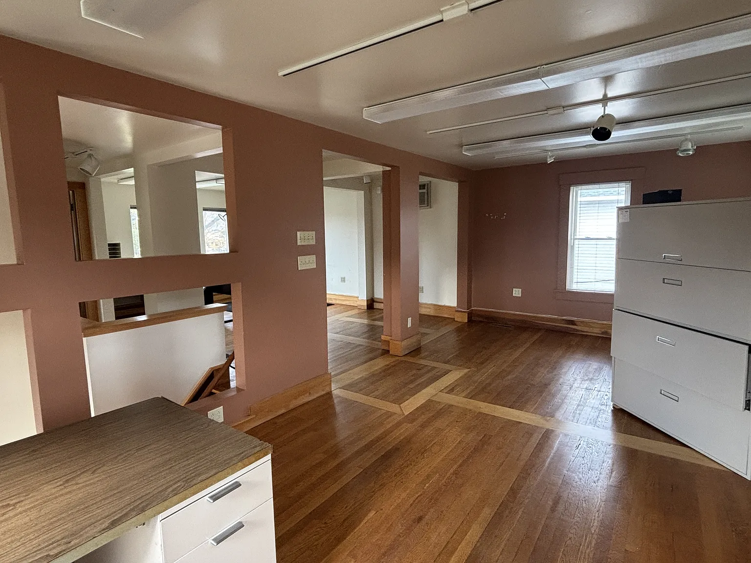 11796 South Avenue - 1 — Photo 2