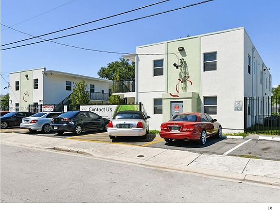 3rd image of 1710 NW 1st Ct #8