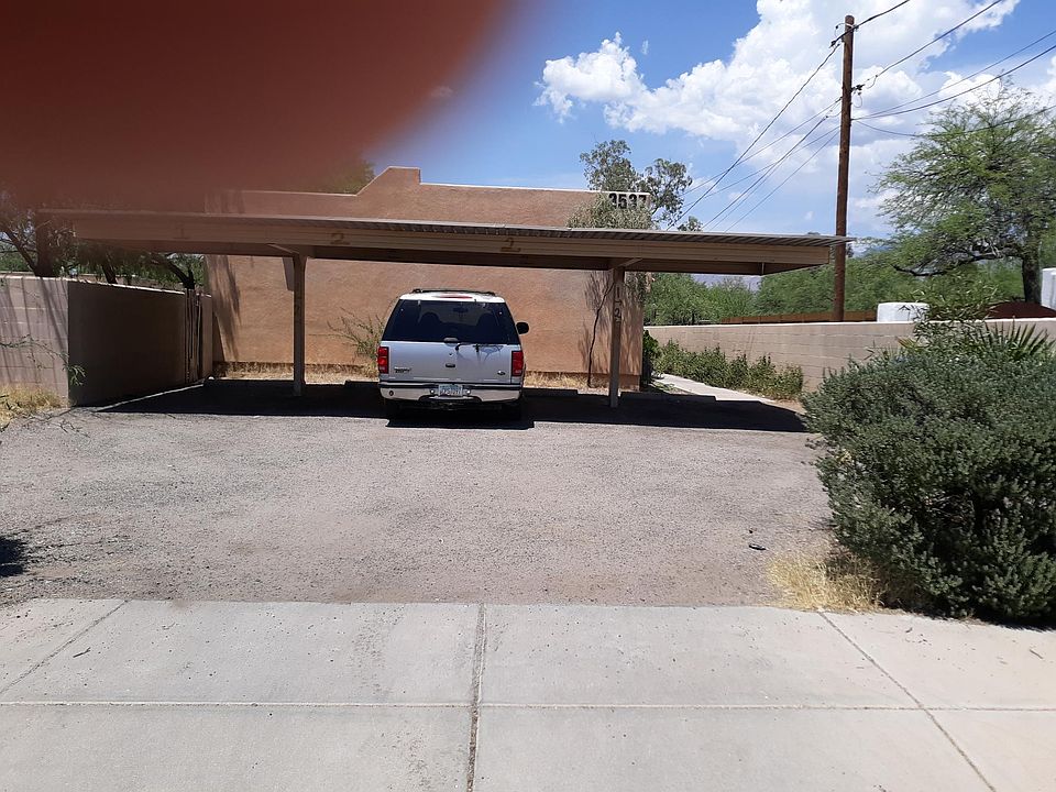 1st image of 3537 E Monte Vista Dr