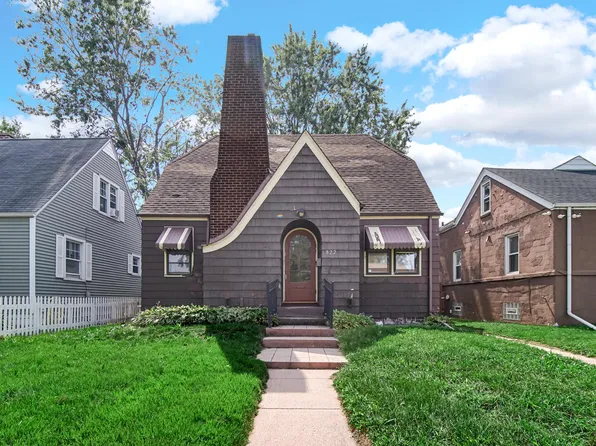 822 174th St, Hammond, IN 46324