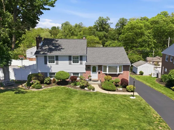 447 Maddock Rd, Springfield, PA 19064