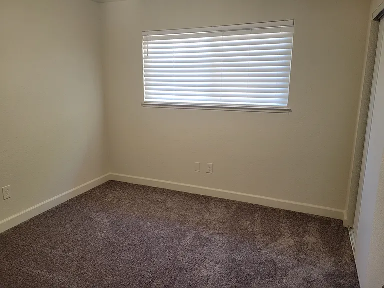 1825 Ellison Dr — Photo 7