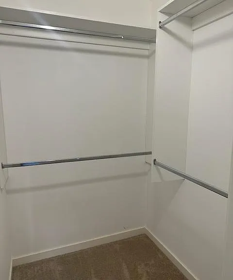 Walk-in closet