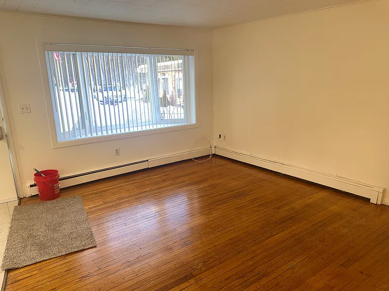 29 Brady Blvd #9 — Photo 3