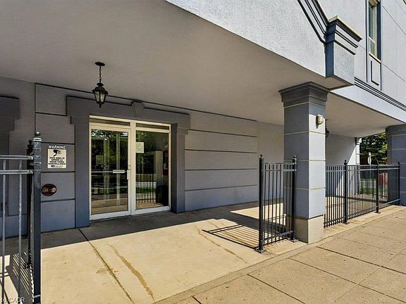 3rd image of 400 York Blvd #203