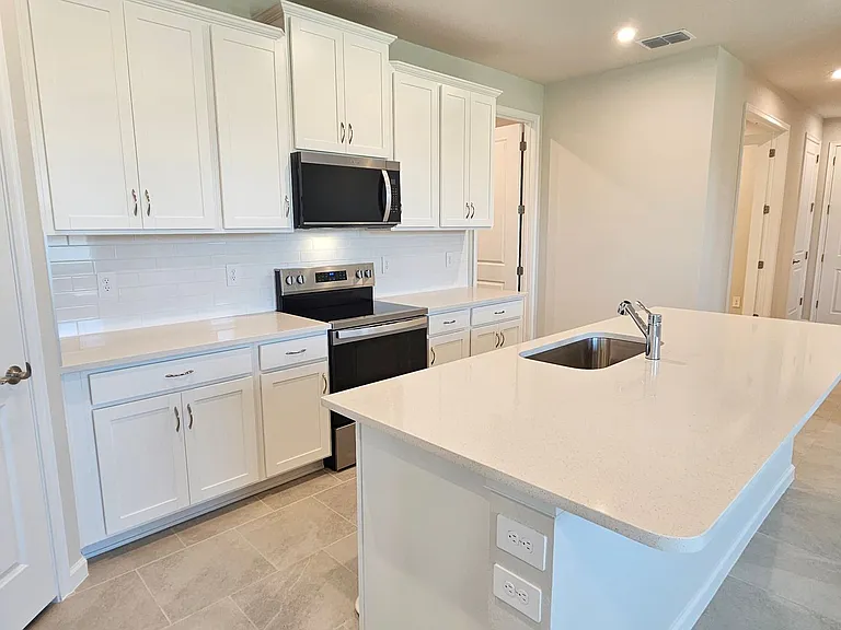 17784 Stillness Ct — Photo 12