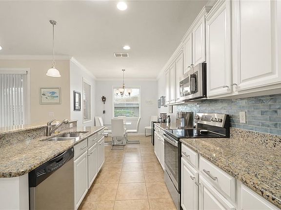 5th image of 3346 Saloman Ln