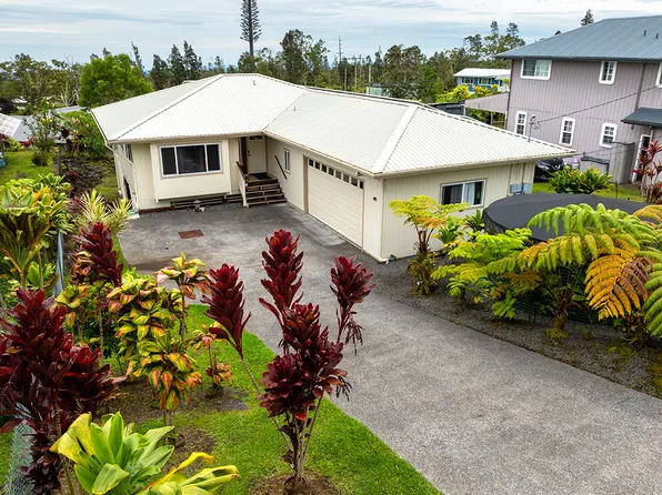 25-42 Pukana La St, Hilo, HI 96720